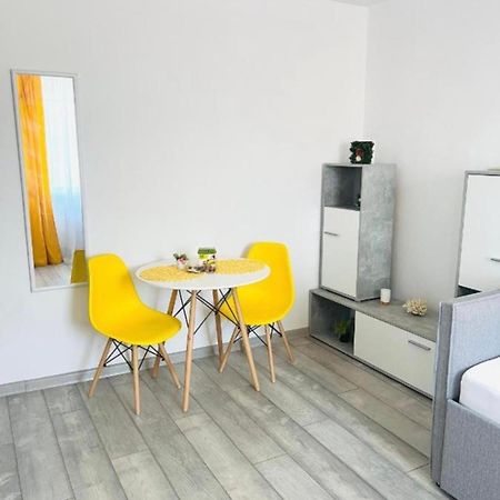 Miha Modern And Central Apartament أراد المظهر الخارجي الصورة